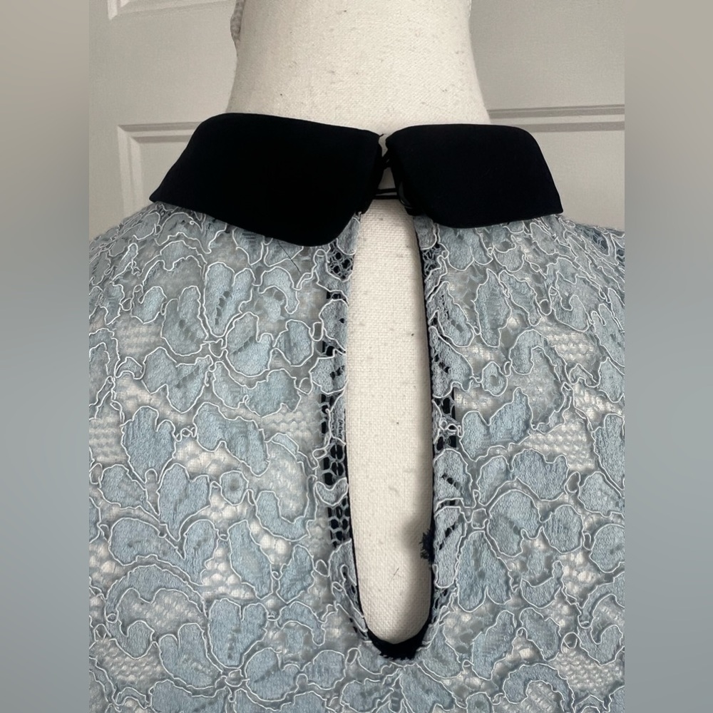 Lace top - Picture 3 of 4